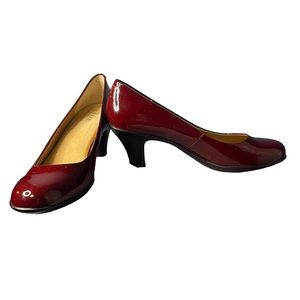 Softspots Pallas Burgundy Heel